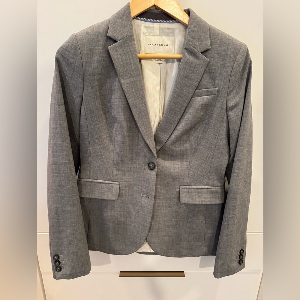 Banana Republic Classic Gray Suit